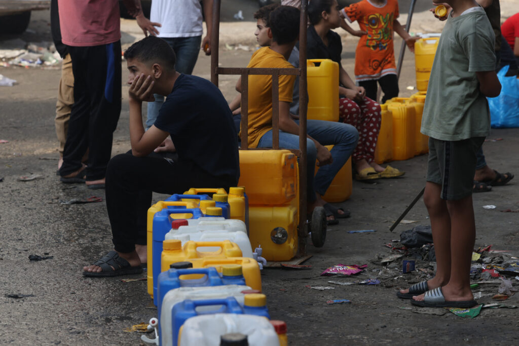 Haaretz: Χιλιάδες έγκυοι και μωρά στη Γάζα πίνουν μολυσμένο ή αλμυρό νερό – ‘Eκθεση του Στέιτ Ντιπάρτμεντ
