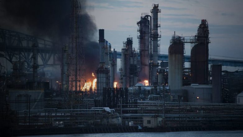 Εκτοξεύονται οι τιμές πετρελαίου και φυσικού αερίου – Στα 114 δολάρια το Brent – Άνοδος 3,88% για το LNG