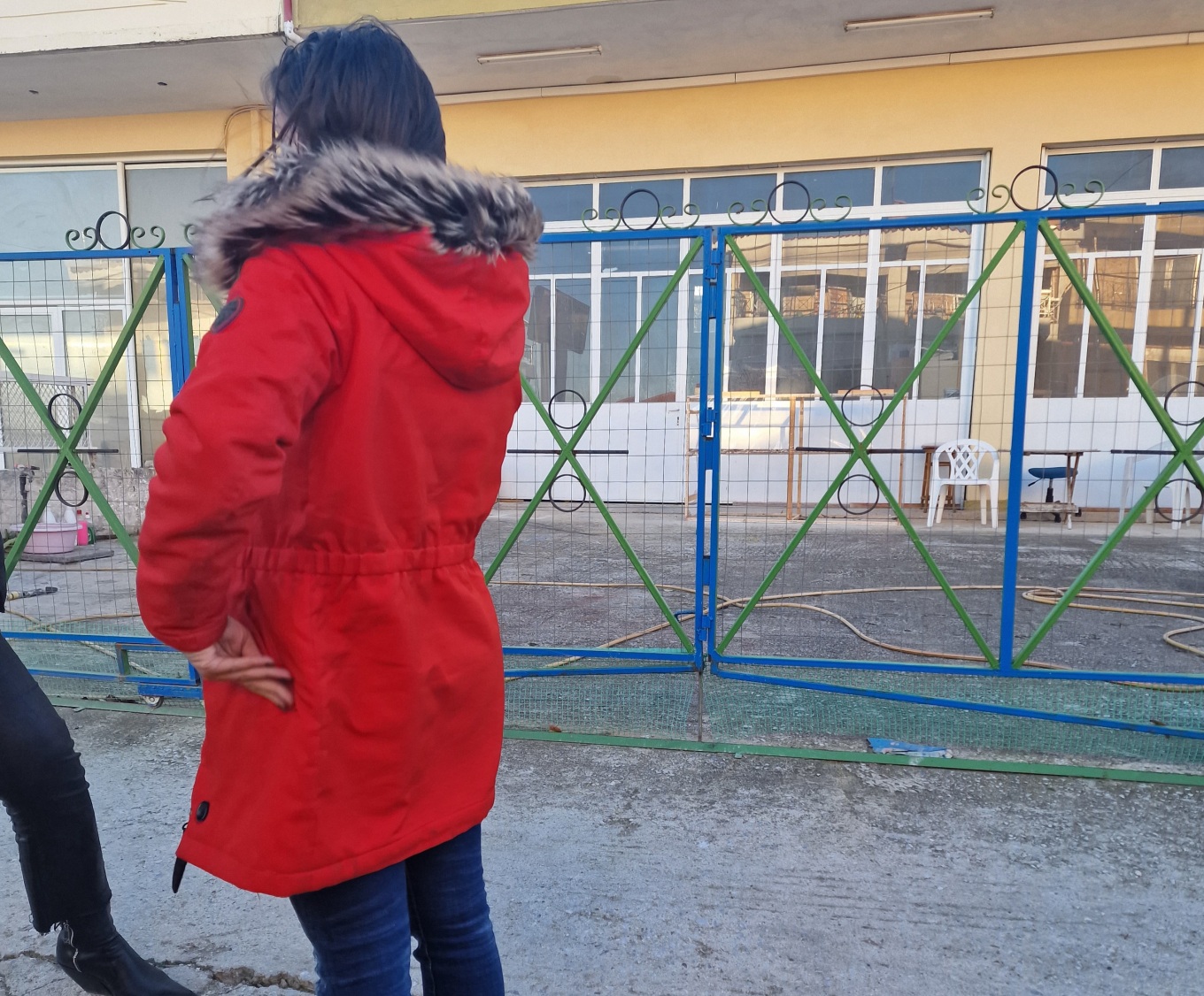 Θεσσαλονίκη - Σύλληψη βρεφονηπιοκόμου: «Η κόρη μου έδειχνε ότι δεν ήθελε να πάει στον παιδικό», λέει η μητέρα του βρέφους