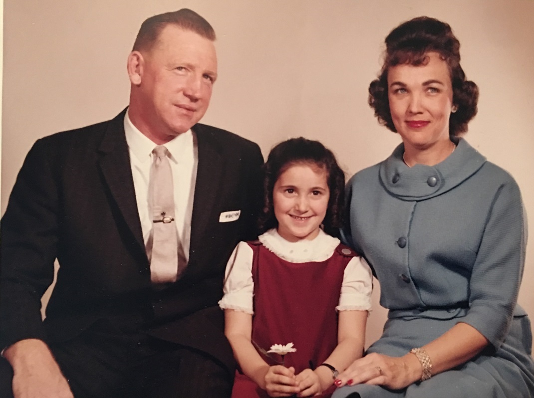 4._Linda_Carol_age_5_with_parents_James_and_Ruth_Forrest_0.jpg