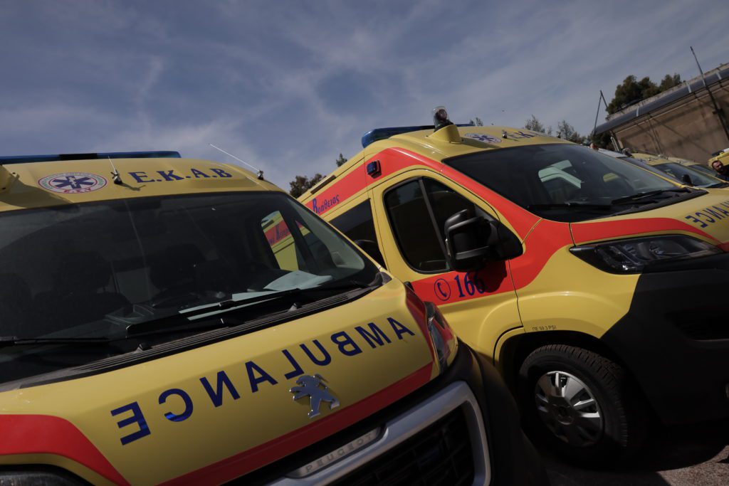 Λέσβος: Νέο τραγικό περιστατικό – Γυναίκα «έσβησε» περιμένοντας ασθενοφόρο στον Γαβαθά