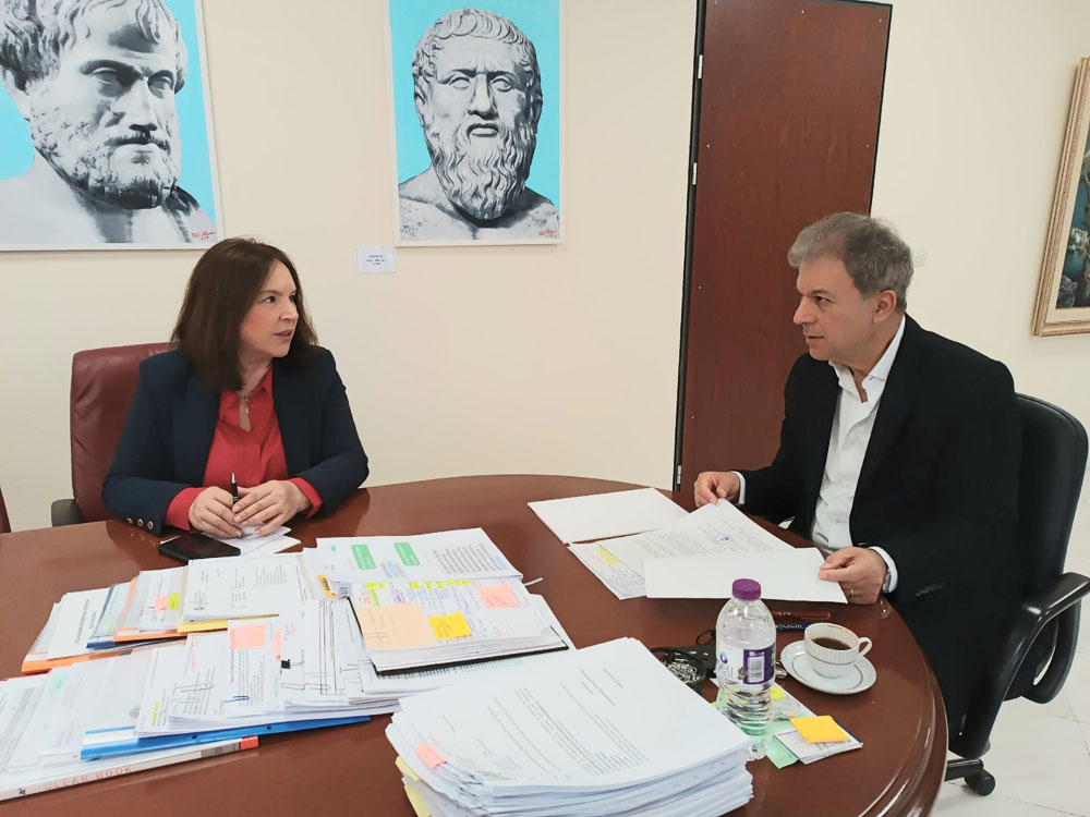 «Καλλιόπη Βέττα: Η Δυτική Μακεδονία χρειάζεται αλλαγή του παραγωγικού μοντέλου ώστε να υπάρξει βιώσιμη προοπτική για τους πολίτες – Ενημερωτική συνάντηση με Περιφερειάρχη Δυτικής Μακεδονίας »