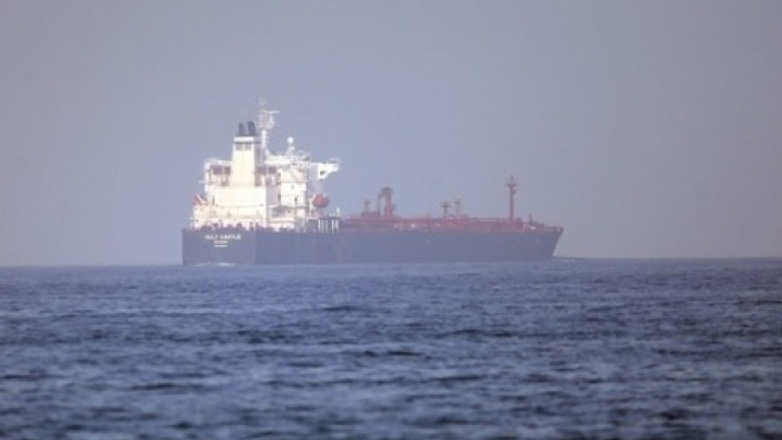Οι Χούθι χτύπησαν το ελληνικό δεξαμενόπλοιο «Chios Lion»