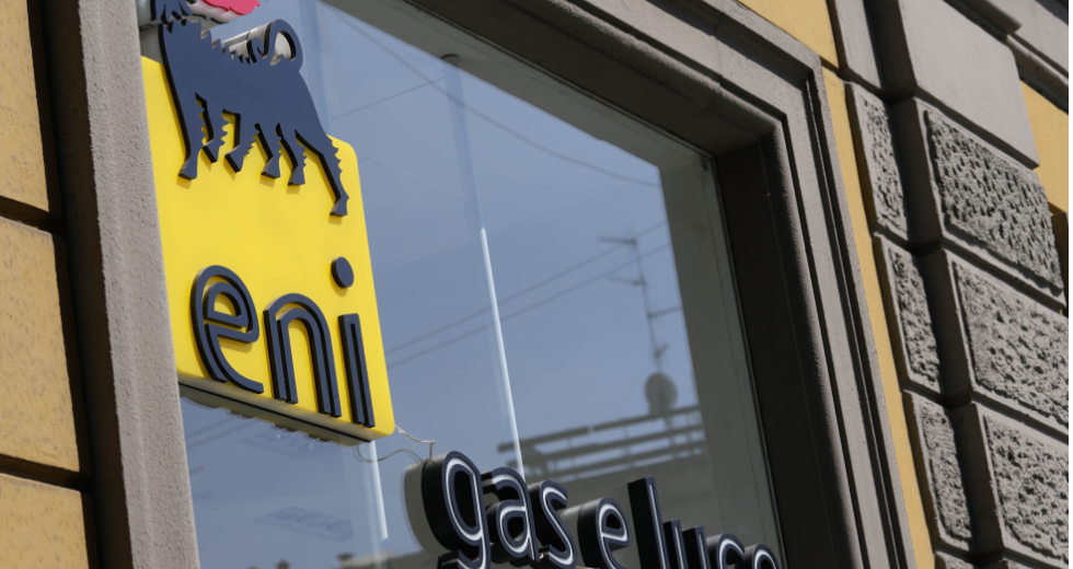 Bloomberg: Να πληρώσει το ρωσικό αέριο με ρούβλια σκέφτεται η ιταλική Eni