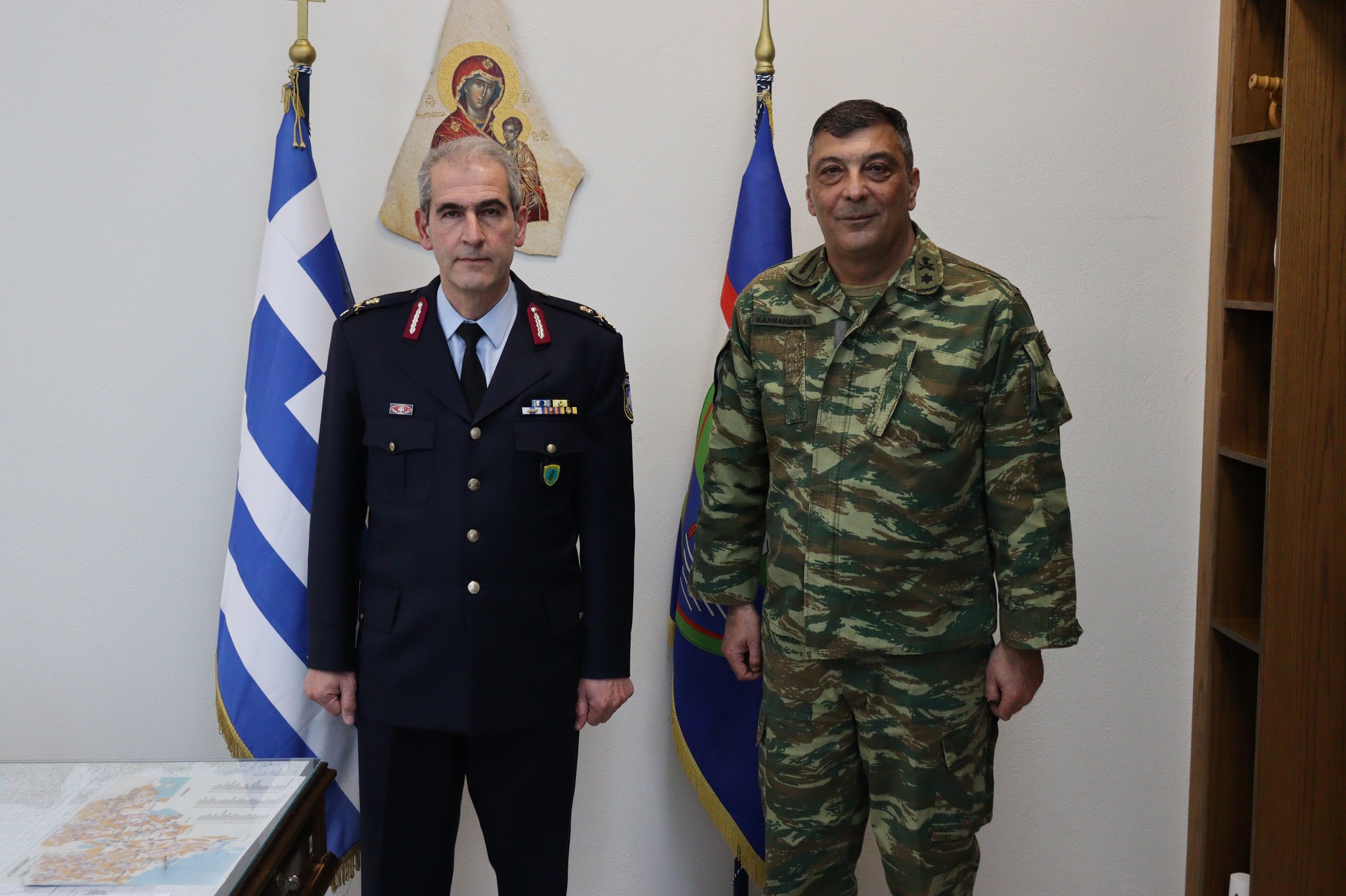 Εθιμοτυπική επίσκεψη πραγματοποίησε στο Διοικητή της 9ής Μηχανοποιημένης Ταξιαρχίας, ο Γενικός Περιφερειακός Αστυνομικός Διευθυντής Δυτικής Μακεδονίας