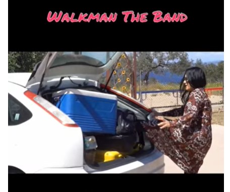 Πήγα Πάσχα στο χωριό! Walkman The Band