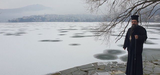  Καστοριά » Η παγωμένη λίμνη μου (σταχυολογήσεις)