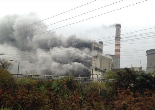 Σχόλιον του ptolemais-post.gr: Μεγάλη φωτιά σε εργοστάσιο της ΔΕΗ στην Πτολεμαΐδα το 2014