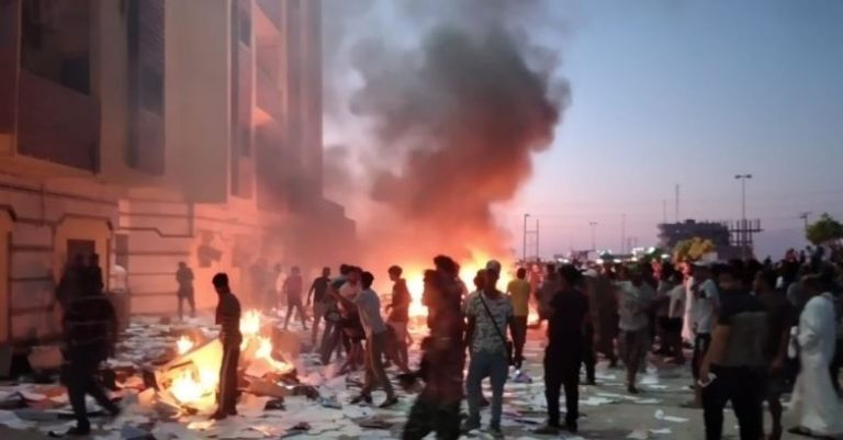 Λιβύη: Επεκτείνονται οι διαδηλώσεις μετά την εισβολή στο κοινοβούλιο