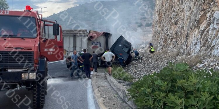 Νεκρός οδηγός νταλίκας από τη Φλώρινα σε τροχαίο στην εθνική Λάρισας - Κοζάνης