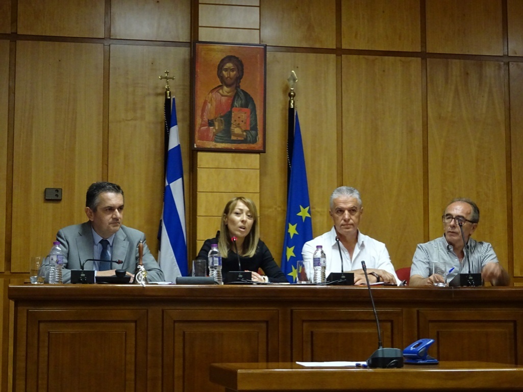 Για έλλειψη περιφερειακής συνείδησης κατηγόρησε τον περιφερειάρχη Δυτικής Μακεδονίας, Γιώργο Κασαπίδη ο δήμαρχος Γρεβενών και πρόεδρος της ΠΕΔ, Γιώργος Δασταμάνης