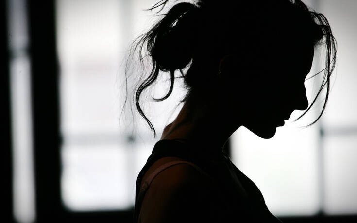 Καταγγελία βιασμού πίσω από την «εξαφάνιση» 20χρονης από την Πάρο
