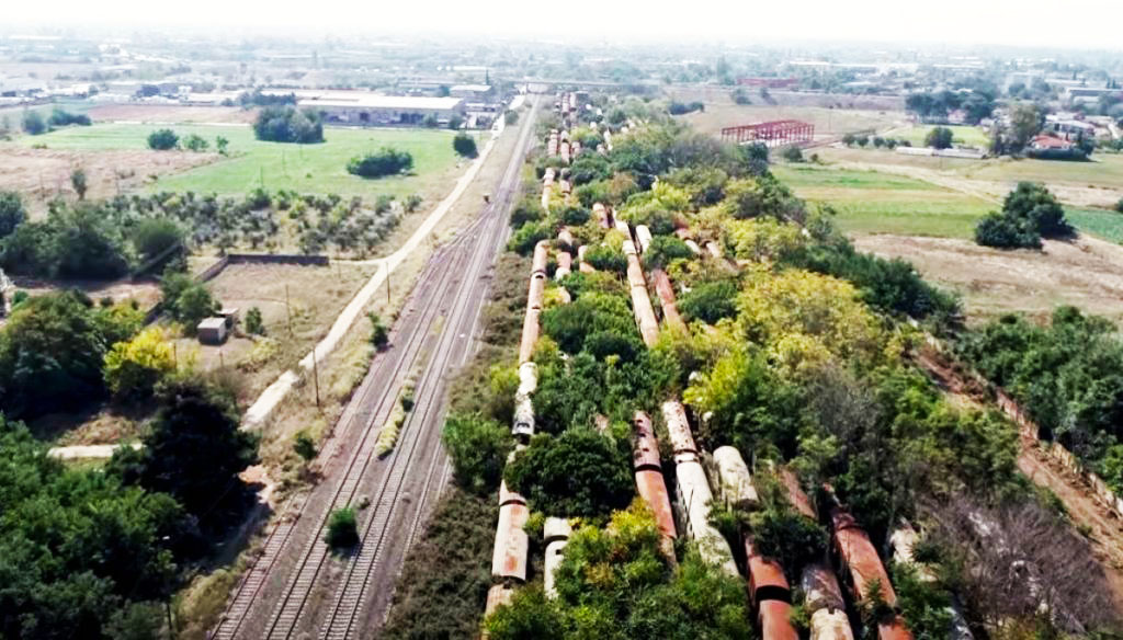 Ένα από τα μεγαλύτερα νεκροταφεία τρένων στον κόσμο βρίσκεται στη Θεσσαλονίκη (video)