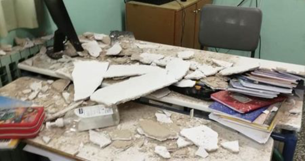 Εισαγγελέας για τη νέα κατάρρευση οροφής σε σχολείο του Βόλου
