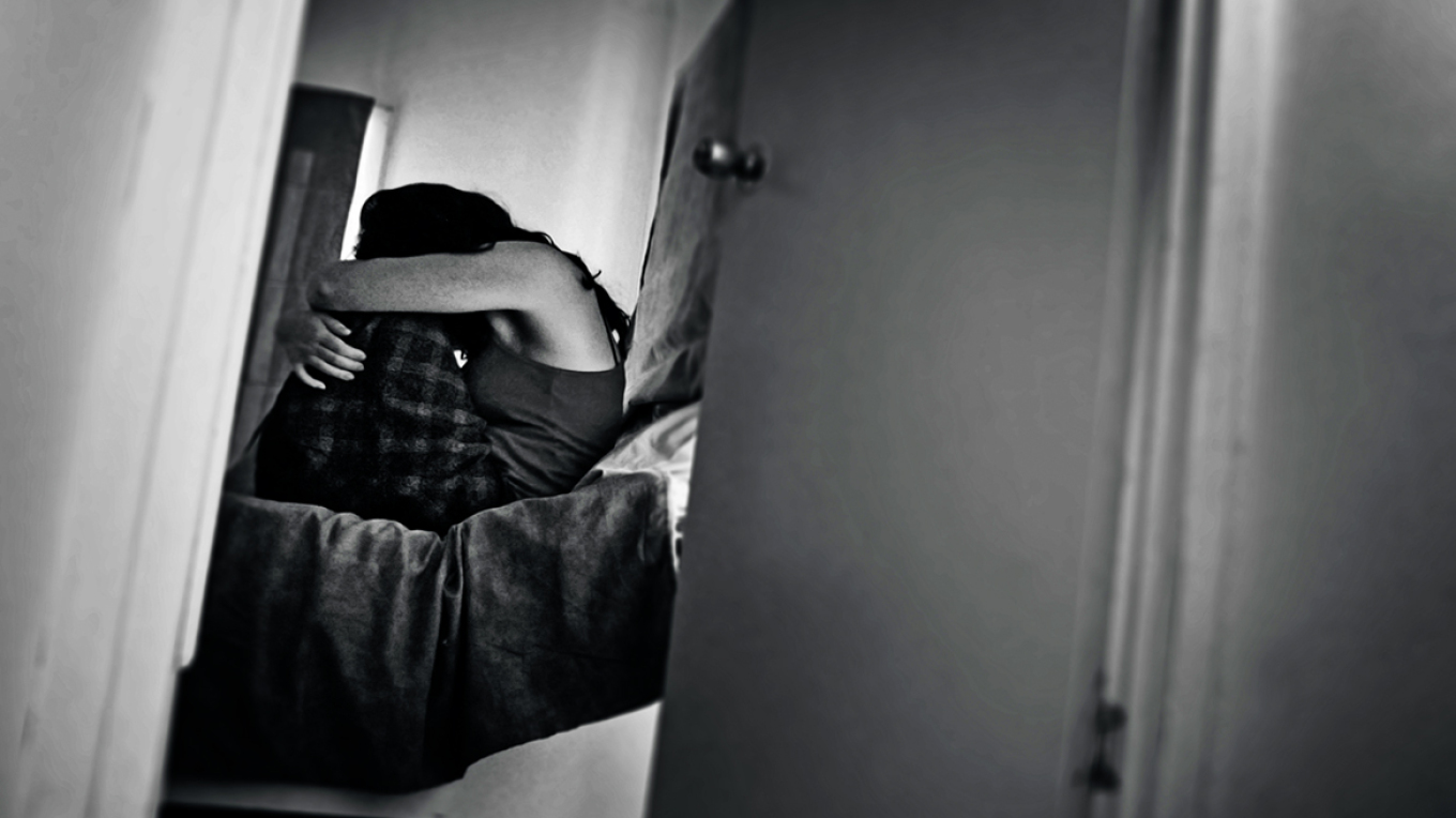 Νίκαια: «Με χτύπησε αλύπητα στο κεφάλι» - H μαρτυρία της 20χρονης που πάλεψε με τον επίδοξο βιαστή της στη Νίκαια