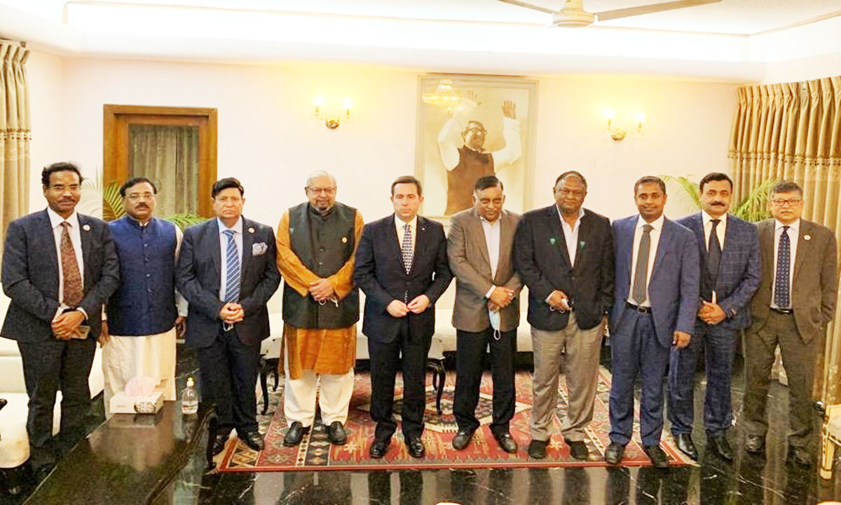  Συμφωνία Μηταράκη με Πακιστάν – Μπαγκλαντές: Η κυβέρνηση «λύνει» το δημογραφικό με σύγχρονο δουλεμπόριο και αντικατάσταση πληθυσμού!