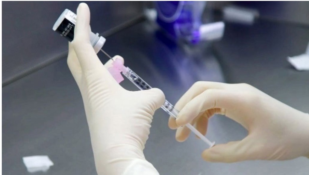 Εμπιστευτικό έγγραφο της Pfizer αποκαλύπτει την εγκληματική συγκάλυψη των βλαβών και των θανάτων από εμβόλια mRNA από τη διεφθαρμένη FDA