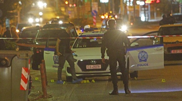 Και τρίτος νεκρός από την αιματηρή συμπλοκή στην Αθήνα - Πώς ξεκίνησαν οι πυροβολισμοί