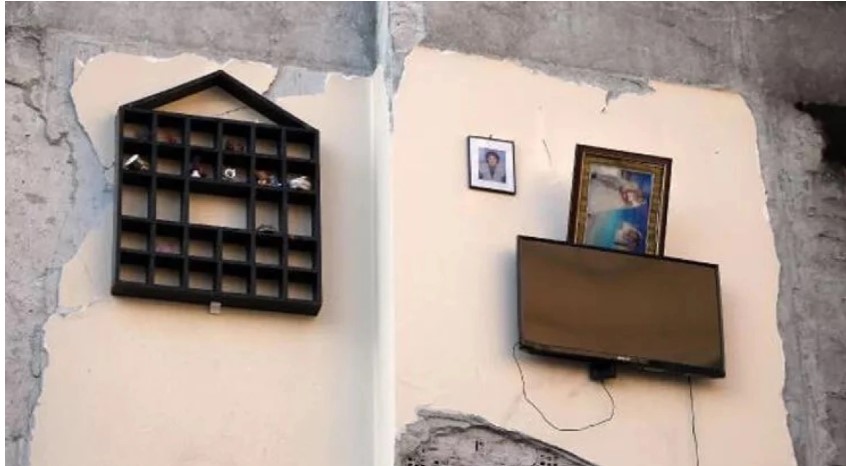 Τουρκία – Πολυκατοικία που κατέρρευσε «δανειζόταν» τον τοίχο της γειτονικής