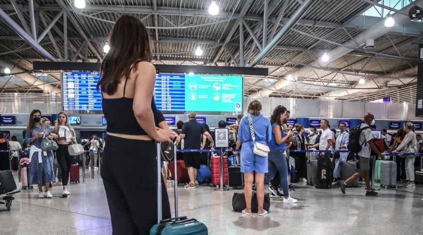 «Ελ. Βενιζέλος»: Στα «ύψη» η επιβατική κίνηση - Διακινήθηκαν 2, 14 εκατ. επιβάτες τον Απρίλιο