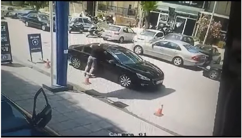 Βίντεο ντοκουμέντο: Η στιγμή που ο δράστης πυροβολεί και αφήνει νεκρό τον 51χρονο στη Θεσσαλονίκη