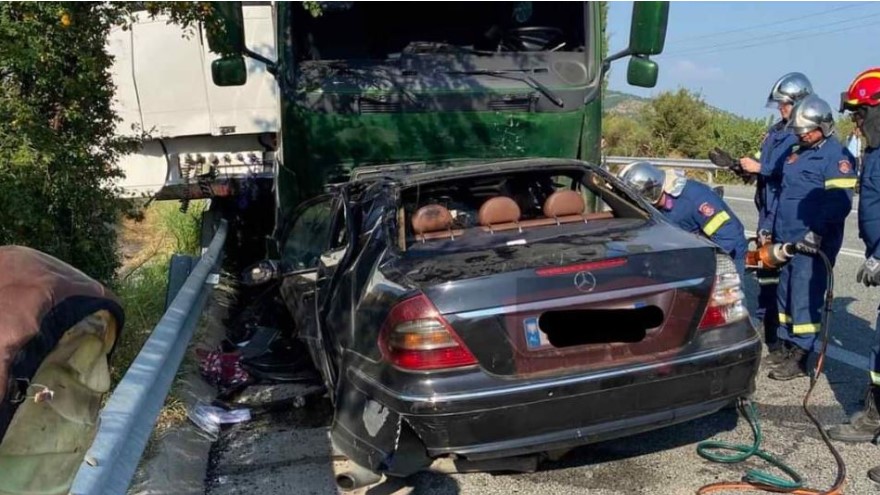 Σοκάρουν οι εικόνες από το πολύνεκρο δυστύχημα στην Έδεσσα – Έχασαν τη ζωή τους 5 άνθρωποι