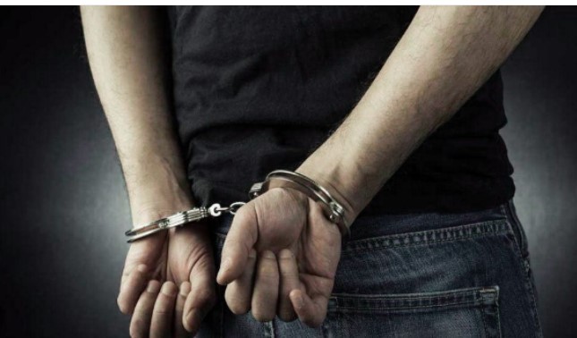 Συνελήφθη 44χρονος αλλοδαπός σε περιοχή της Φλώρινας, σε βάρος του οποίου εκκρεμούσαν δύο αποφάσεις Δικαστηρίων