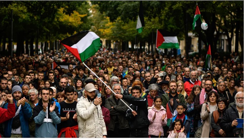 Ογκώδεις διαδηλώσεις υπέρ της Παλαιστίνης σε Ευρώπη και ΗΠΑ
