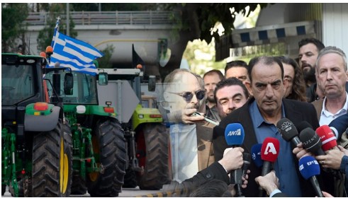 Με γενικές συνελεύσεις στα μπλόκα απαντούν οι αγρότες στις προτάσεις του πρωθυπουργού