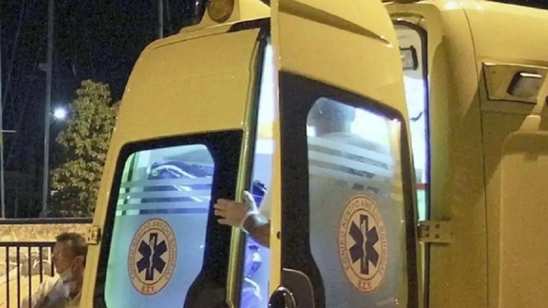 Θεσσαλονίκη: Βιαστικός μπόμπιρας γεννήθηκε στο ασθενοφόρο στον δρόμο για το νοσοκομείο
