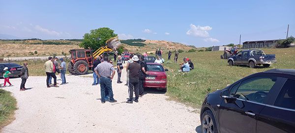 Οι κάτοικοι της Ακρινής διαμαρτύρονται για τα φωτοβολταϊκά πάρκα της ΔΕΗ Ανανεώσιμες -«Η ΔΕΗ λειτουργεί ως δυνάστης της Ακρινής με την ανοχή της πολιτείας»
