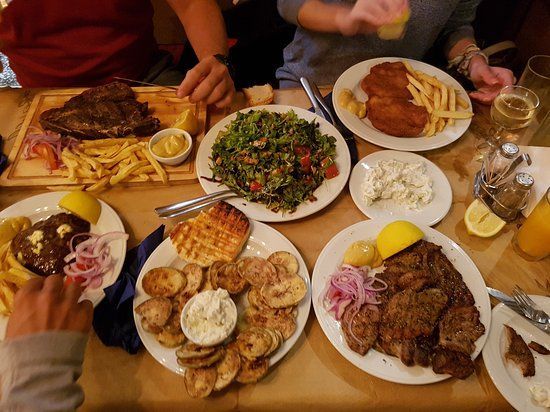 Σοβαρές ενστάσεις από τους επιχειρηματίες της εστίασης για τον διαχωρισμό