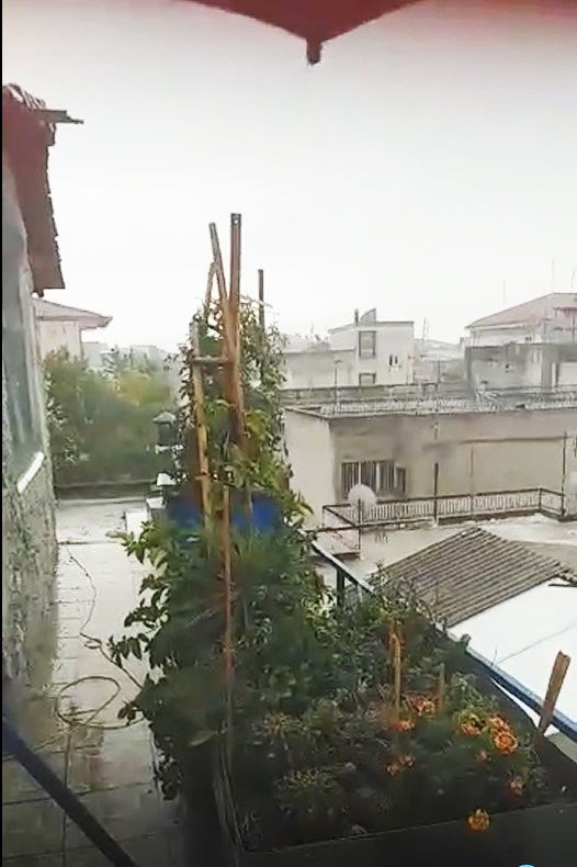Καταρρακτώδης βροχή τώρα στην Πτολεμαΐδα!!!